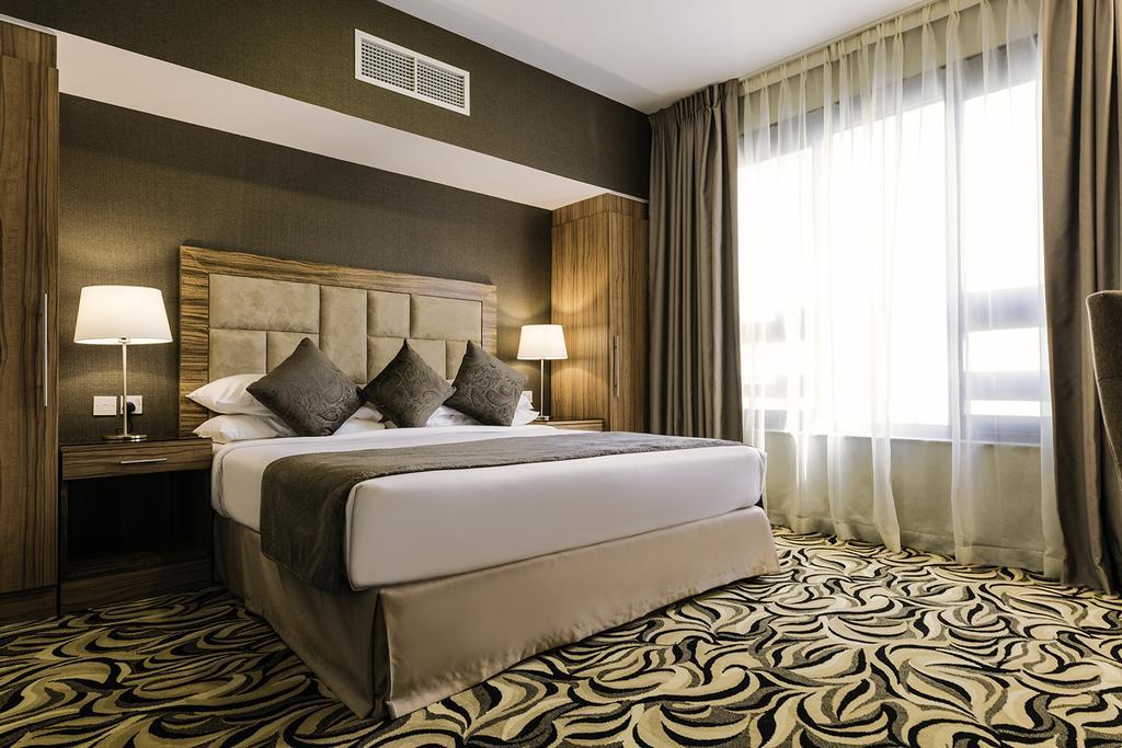 Emirates Plaza Hotel Abu Dhabi Eksteriør bilde